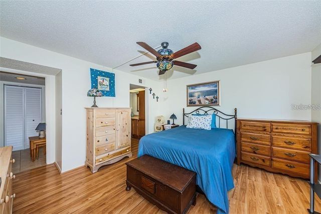 1324 PASADENA AVENUE S 205, South Pasadena, FL 33707