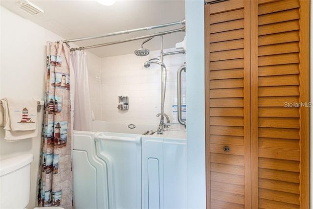 1324 PASADENA AVENUE S 205, South Pasadena, FL 33707