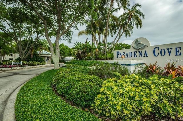 1324 PASADENA AVENUE S 205, South Pasadena, FL 33707