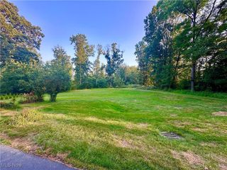 VL Mill Creek Run NE, Massillon, OH 44646