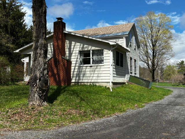 134 Schoolhouse Road, Middleburgh, NY 12157