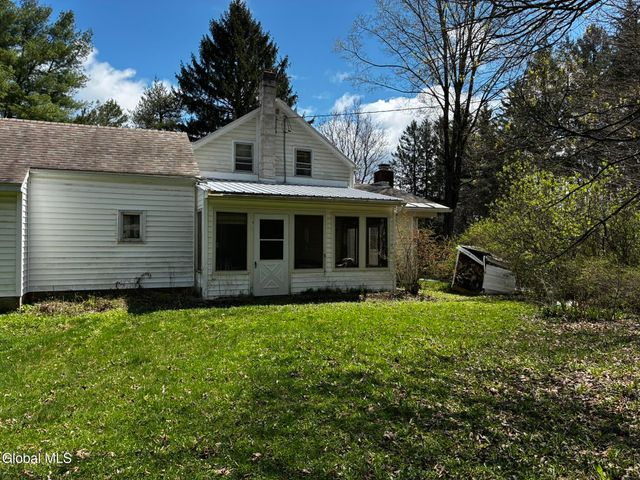 134 Schoolhouse Road, Middleburgh, NY 12157