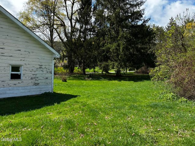 134 Schoolhouse Road, Middleburgh, NY 12157