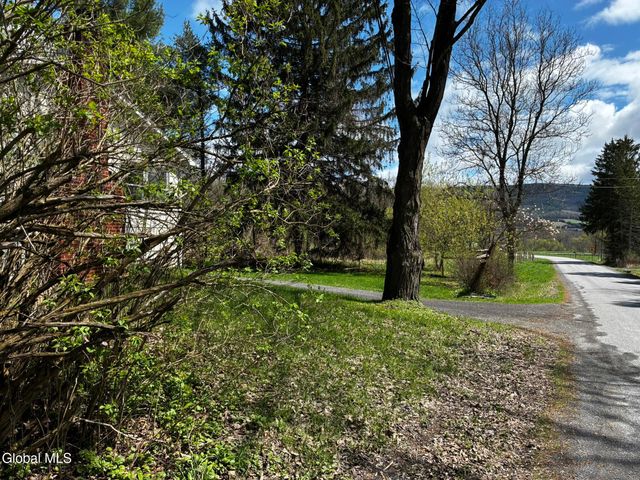 134 Schoolhouse Road, Middleburgh, NY 12157