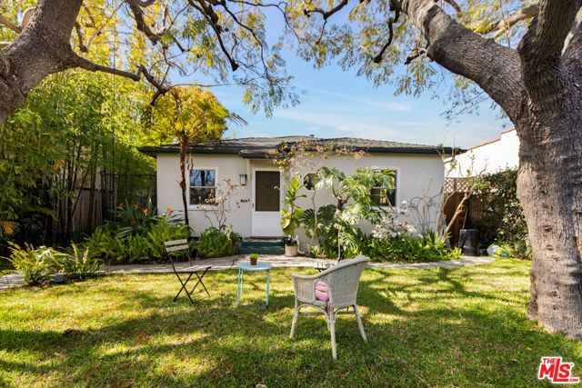 1453 Centinela Avenue, Santa Monica, CA 90404