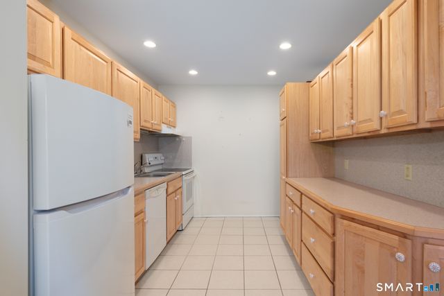 185 Melba Street 209, Milford, CT 06460