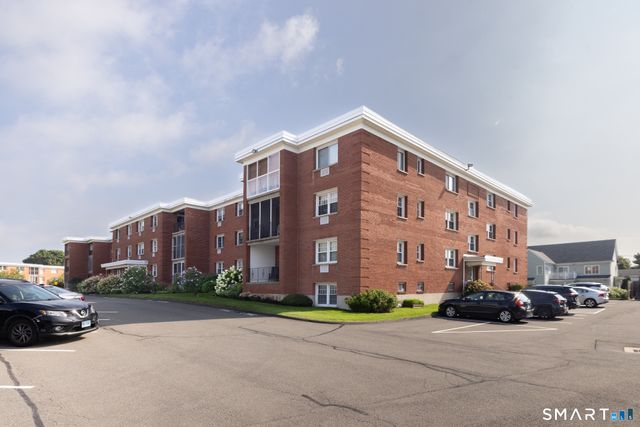185 Melba Street 209, Milford, CT 06460