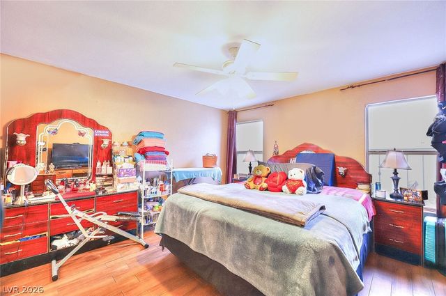 5420 Moonstruck Avenue, Las Vegas, NV 89107