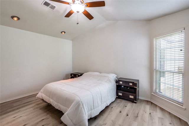 4132 Cole Avenue 102, Dallas, TX 75204