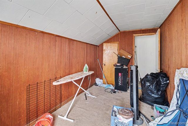 17333 Mansfield Street, Detroit, MI 48235