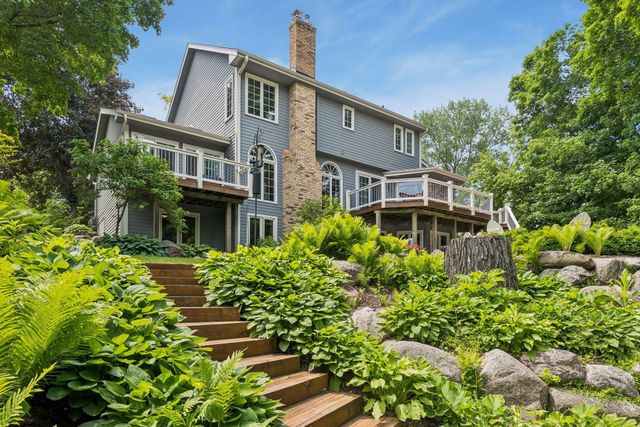 940 Brockton Lane N, Plymouth, MN 55447