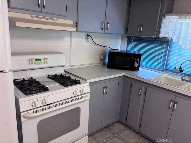 37311 47th East 40, Palmdale, CA 93552