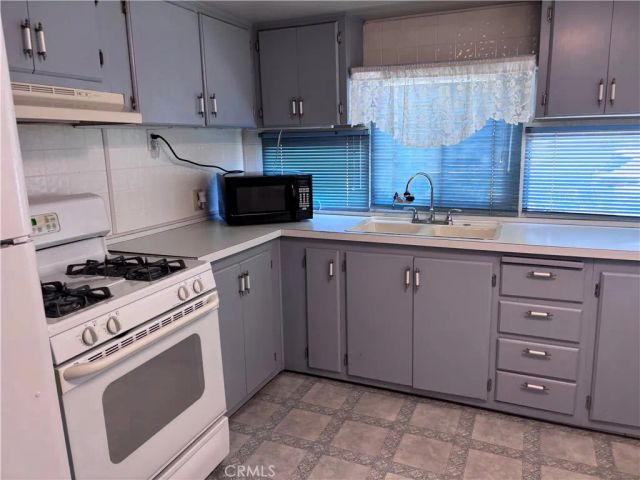 37311 47th East 40, Palmdale, CA 93552