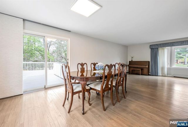 44 Deerfield Terrace, Mahwah, NJ 07430