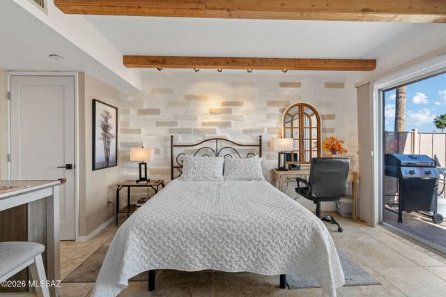 5251 E Mission Hill Drive 1&2, Tucson, AZ 85718