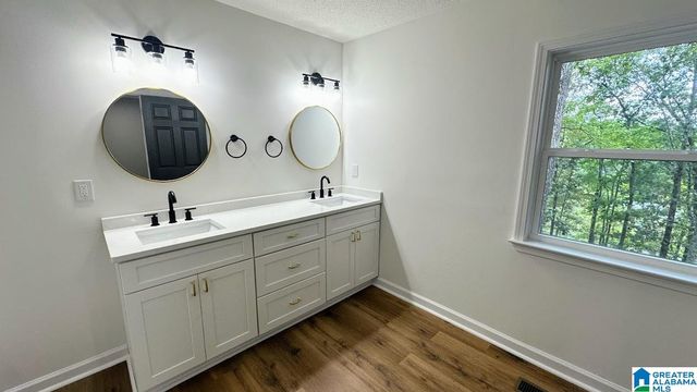 1524 LAKESHORE DRIVE, Anniston, AL 36207