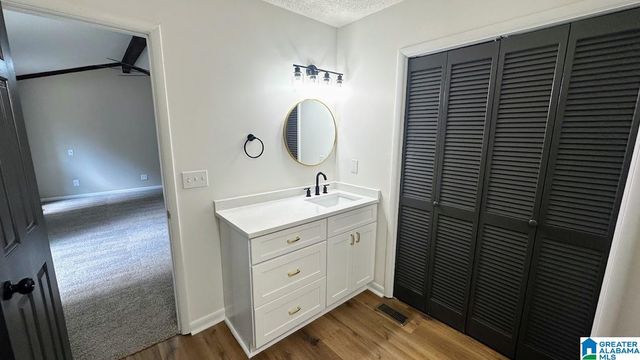 1524 LAKESHORE DRIVE, Anniston, AL 36207