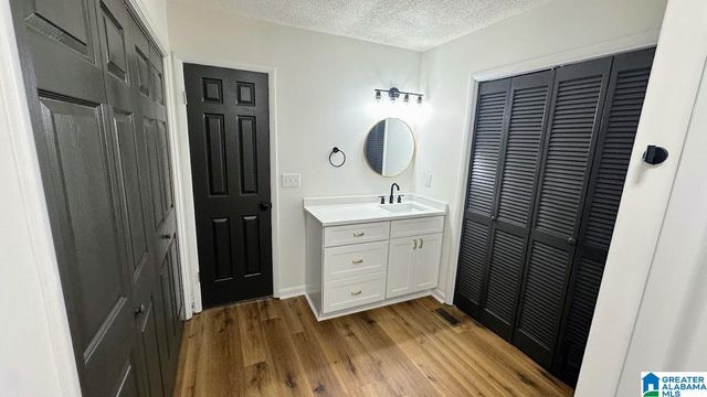 1524 LAKESHORE DRIVE, Anniston, AL 36207