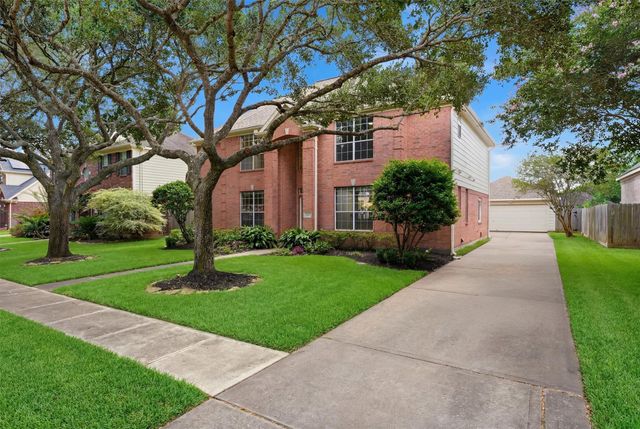 2107 Parkview Lane, Missouri City, TX 77459