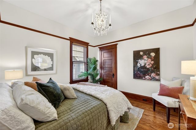 4223 Interlake Avenue N, Seattle, WA 98103