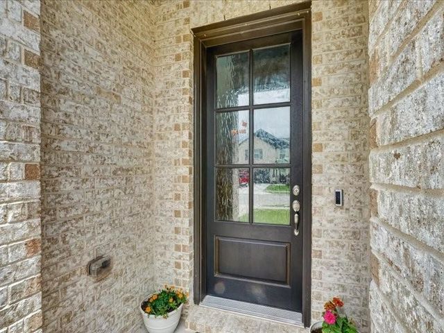 1624 Pavin Lane, Fort Worth, TX 76052