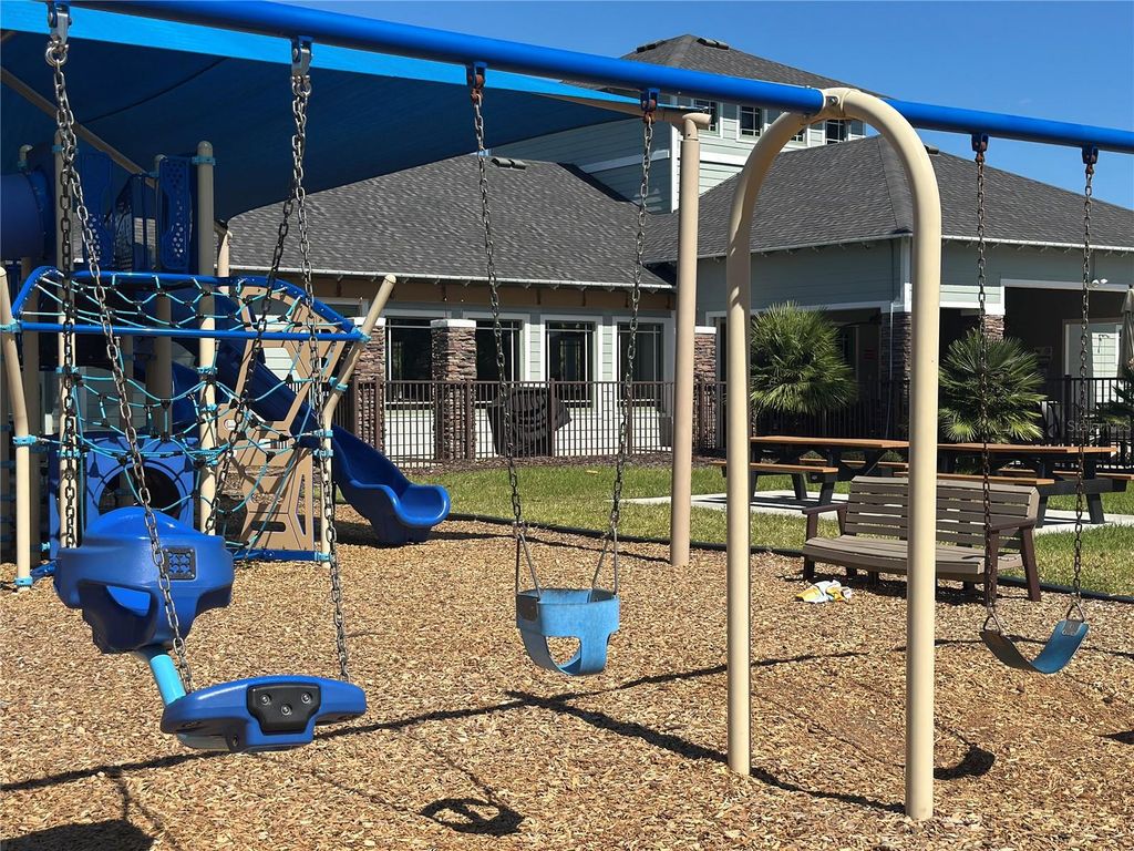 Image 42 of property listing at 10848 79TH STREET E, Parrish, FL 34219