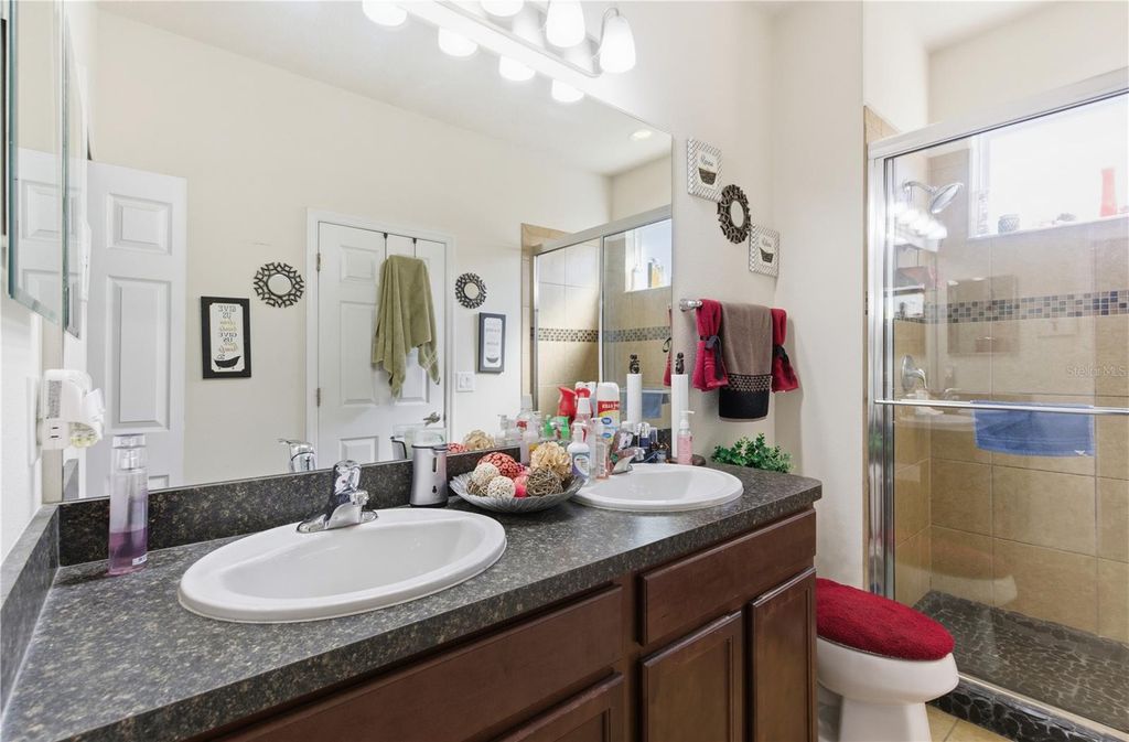 Image 7 of property listing at 10848 79TH STREET E, Parrish, FL 34219