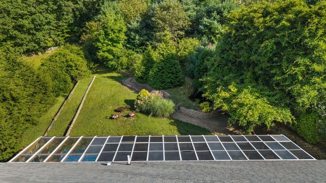 13 Crosby Rd, Grafton, MA 01519