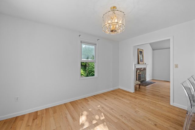 13 Crosby Rd, Grafton, MA 01519