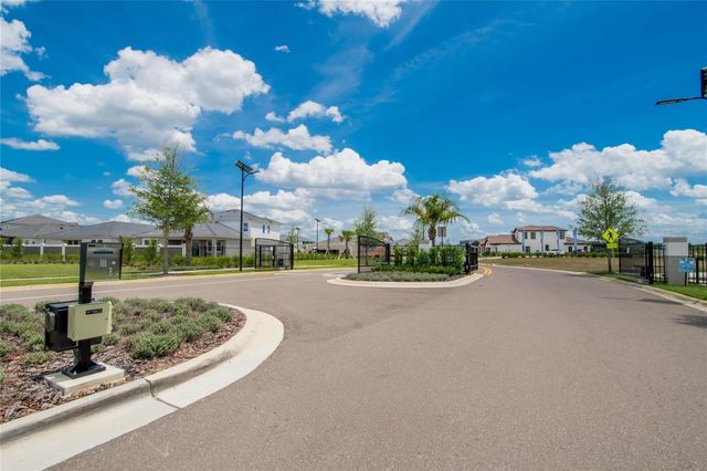 10009 SURREY ROSE DR, San Antonio, FL 33576