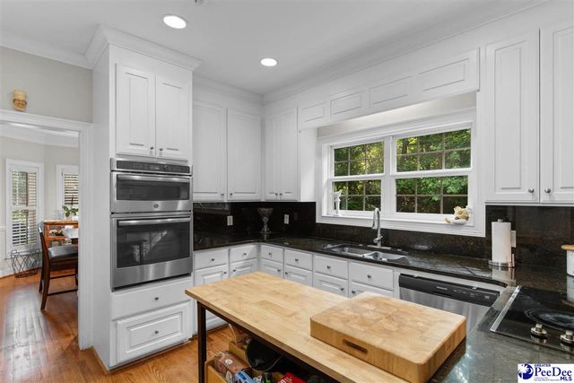1305 W Brookshire Ct, Florence, SC 29501
