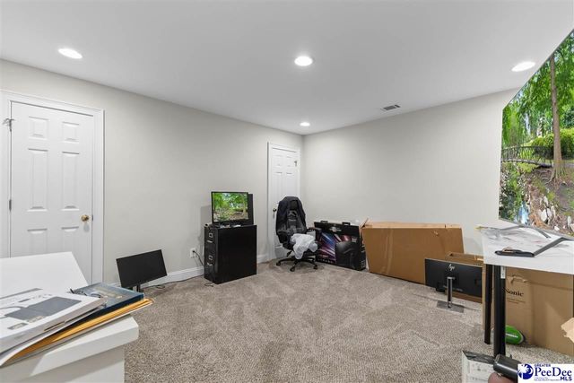 1305 W Brookshire Ct, Florence, SC 29501