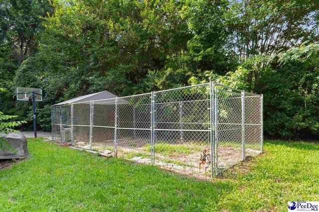 1305 W Brookshire Ct, Florence, SC 29501
