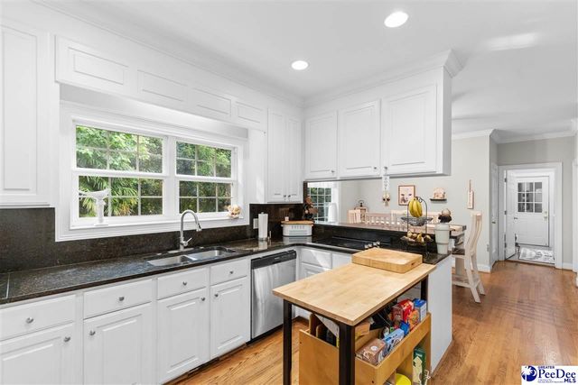 1305 W Brookshire Ct, Florence, SC 29501