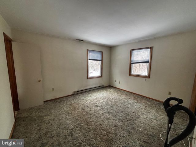 224 DITTO FARM, Falling Waters, WV 25419