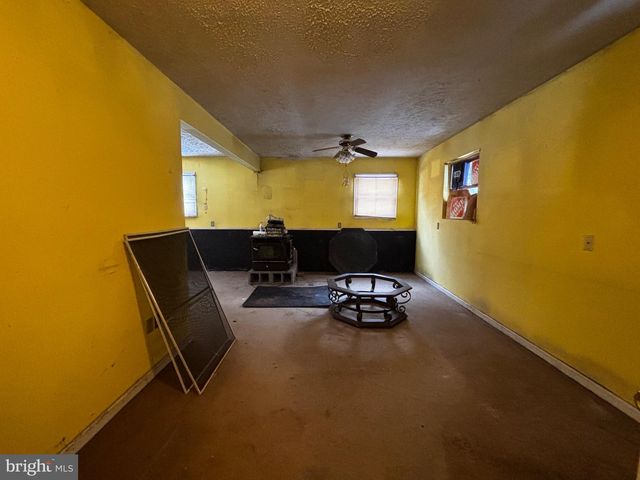 224 DITTO FARM, Falling Waters, WV 25419