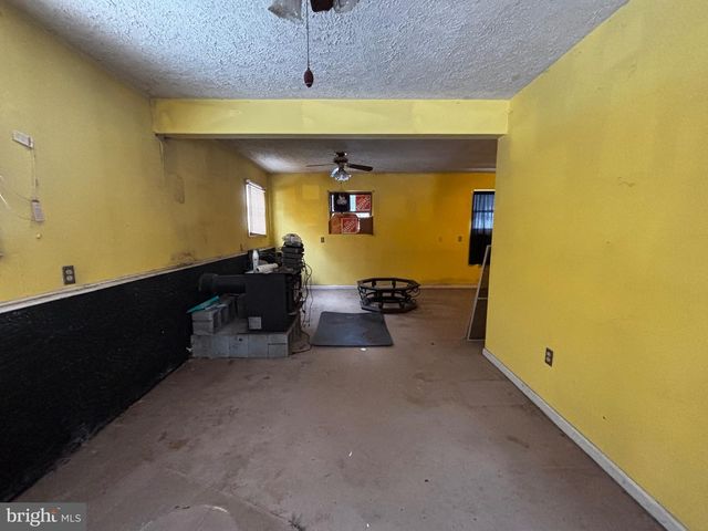 224 DITTO FARM, Falling Waters, WV 25419