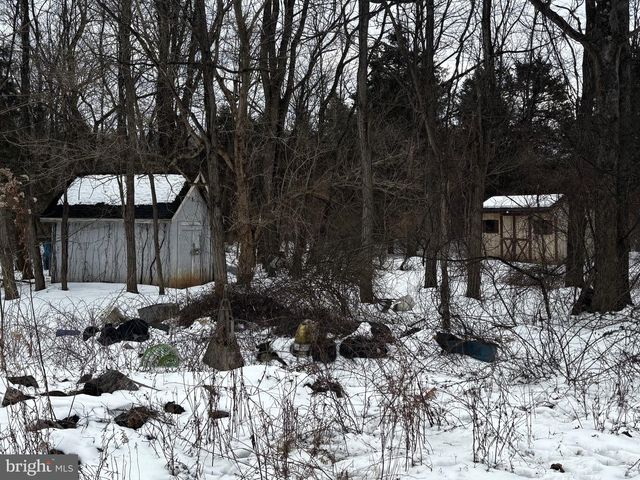 224 DITTO FARM, Falling Waters, WV 25419