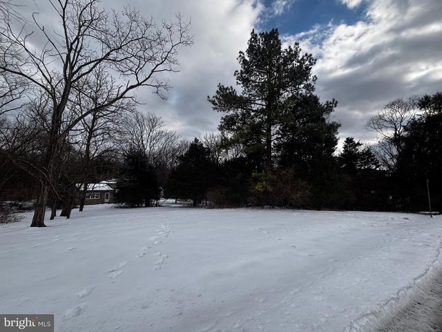 224 DITTO FARM, Falling Waters, WV 25419