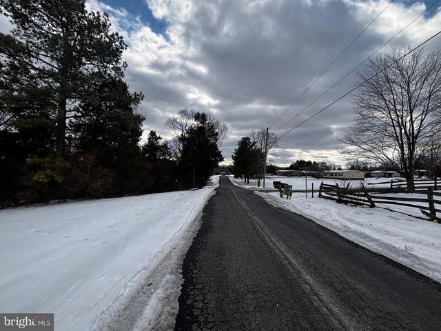 224 DITTO FARM, Falling Waters, WV 25419