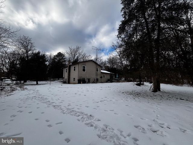 224 DITTO FARM, Falling Waters, WV 25419