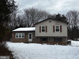 224 DITTO FARM, Falling Waters, WV 25419