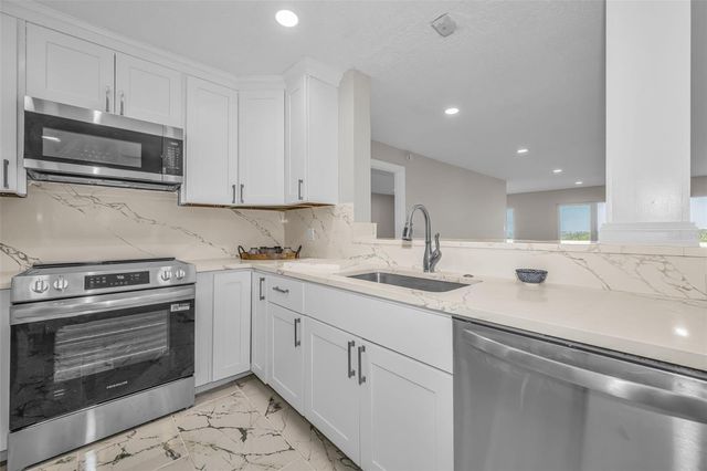 100 BLUFF VIEW DRIVE 604C, Belleair Bluffs, FL 33770