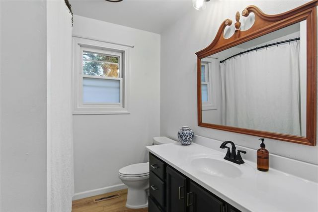 1514 Cameron Street, Eau Claire, WI 54703