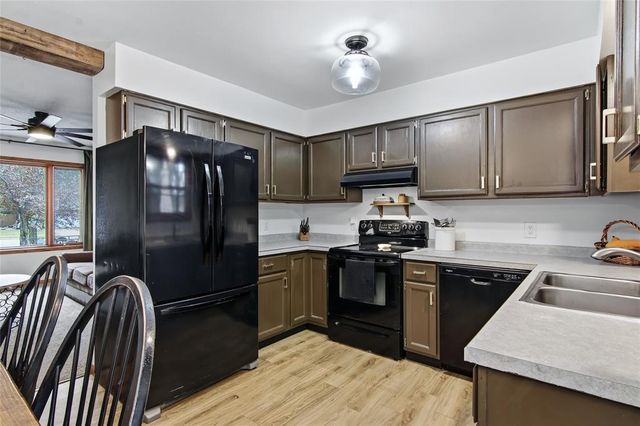 1514 Cameron Street, Eau Claire, WI 54703