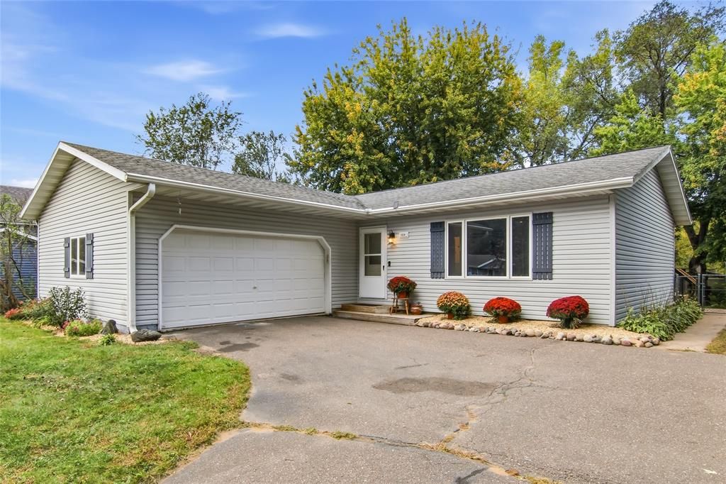 1514 Cameron Street, Eau Claire, WI 54703