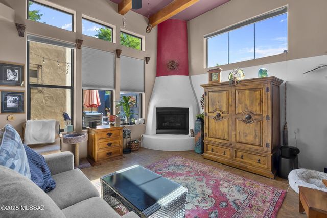 512 Post Way, Tubac, AZ 85646