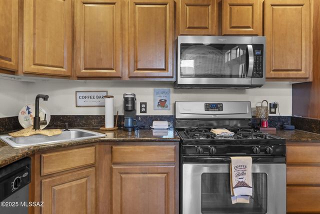 512 Post Way, Tubac, AZ 85646