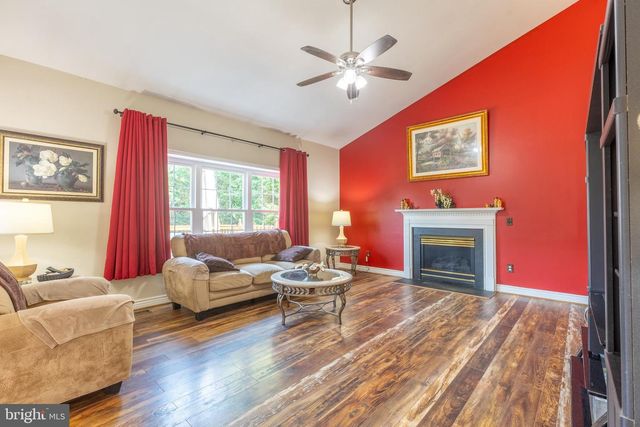 1 SALINA CT, Hockessin, DE 19707
