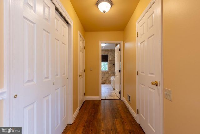 1 SALINA CT, Hockessin, DE 19707